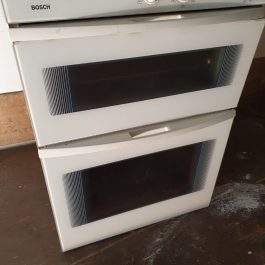 BOSCH BUILT IN DOUBLE OVEN AND GRILL
